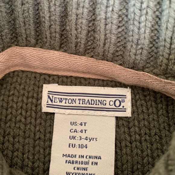 Newton Trading shawl collar sweater size 4T - Picture 7 of 7
